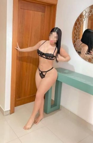 Available ✔ honey new in town ✌ if you want to fuck 👉👌 call me 📱 - 1
