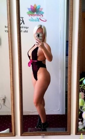 SEXY BLOND beautiful russian girl providing body rubs today - 1