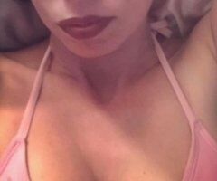 Sexxy Milf 4 Sensual Bodyrub - Image 8