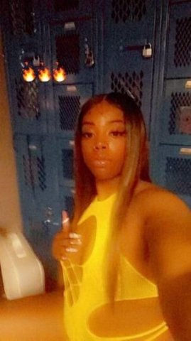 qv deals 😍 IM AVAILABLE🥰 FOR OUTCALLS & CARDATES BABY 🫶 HIT MY LINE 🥰🥰🏾 - 1