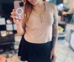 Phoenix escorts - Thick Thighs & Pretty Green Eyes