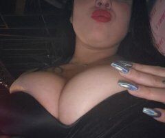 Im a super beautiful latina looking for a good man $ - Image 4