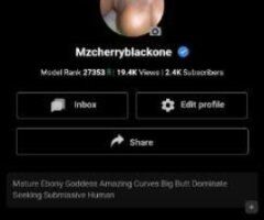 Chicago escorts - Book A Session With Mzchertublackone My rates are online