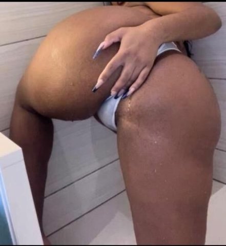 Slippery whn its WET🌊💧💦 - 1
