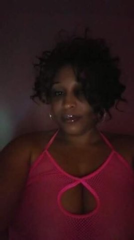 Available And Needing Some WHITE Meat🍌 - 1