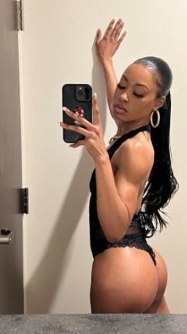 Mature Sexy Ebony Ready To Play, Only Outcall Available Now. All Outcalls Require Deposit. 💦 - 1