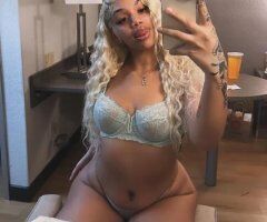 Last Few Days In Town , Treat Yourself 😉😘 Dont Cheat Yourself 😉 Im the BEST at Rocking your world 🤭💦 - Image 2