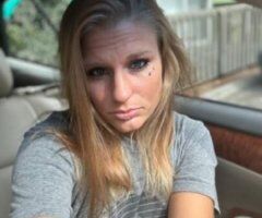 Western Illinois escorts - Lets Capitalize