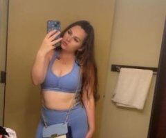 beautiful slim thick snowbunni - Image 2