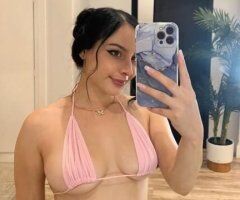 🥰🥰Hello my love❤I am a beautiful girl who wants to enjoy with you write me so we can see each other I have my place 💖 - Image 3