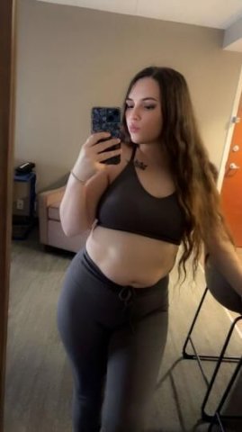 beautiful slim thick snowbunni - 1