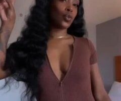 2girls or just 1 👯♀LET ME BLOW YOUR MIND❤ AVAILABLE😊CUM SEE ME RIGHT NOW💋 - Image 5