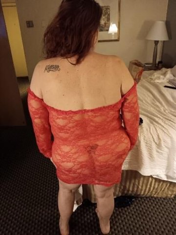 MONDAYS ARE MY FUN DAYS. !!!ASK for daily deals$$/HUGE BREASt!! SEXY MILF 44DD'S - 1