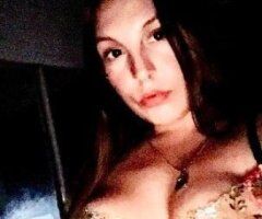 Merced escorts - petite Italian babe ready to play/car play
