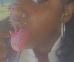 INCALL ONLY COME FILL MY UP 6ft deep 🌑PLEASE🥺 FILL UP MY BOTTOMLESS VACUUM 👅PLEASE DADDY80 🌹4soul sucking experience😋 - Image 3