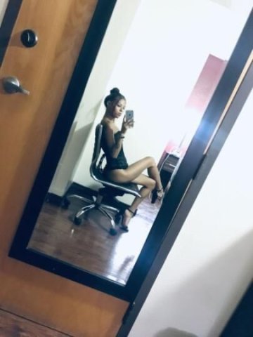 Ready to play 😏 - 1