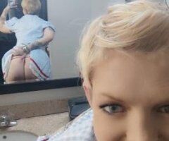 Clarksville escorts - need athem hard to reach places cleaned