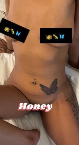PUURRRRR- fect 🐱Tight GRIP available now 💋💕🌸 🤫 - 1
