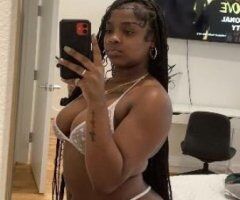 🍫🎀 4’11 Fresh Young Short Petite Ebony ❤👅 𝘙𝘦𝘢𝘥𝘺 𝘛𝘰 𝘍𝘶𝘤𝘬💕💋Incall & 𝘖𝘶𝘵𝘊𝘢𝘭𝘭🚓𝘊𝘢𝘳 𝘴𝘦𝘹🚓🤑𝘈𝘷𝘢𝘪𝘭𝘢𝘣𝘭𝘦 𝘕𝘰𝘸 𝟤𝟦/𝟩🤑 - Image 3