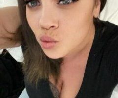 Hot Italian MILF Ready For You - Image 12