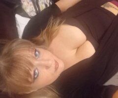 Bring 150$ roses THEN take me on date. carfun only unless you rent room located off university, allow me keep room after service i would agree to deduct 50 off service date gift u giving me - Image 2