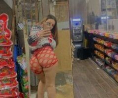 Pretty Latina🥵with slim thick shape🍑cool vibes and I speak spanish🫦 - Image 7