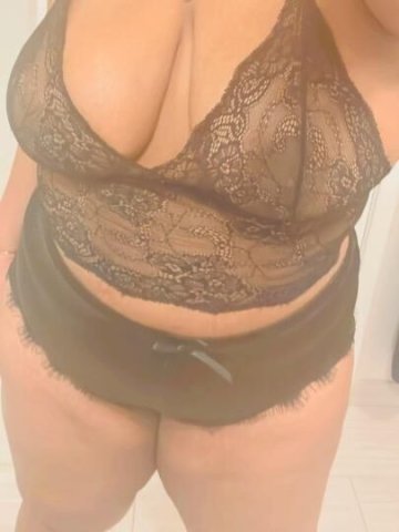 latina , lista para cumplir tus fantasias - 1
