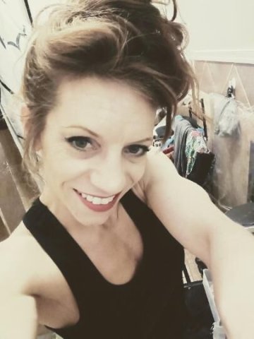 petite and available now!!! - 1