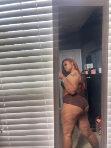 Cum See Me 😘 - 1