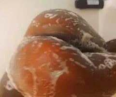 Madison escorts - (INCALLS)MAKING LOVE WHILE ITS RAINING IS AWAYS BETTER!! ESPECIALLY WHEN IT'S WITH YOUR FAVORITE CHOCOLATE!!