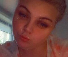Green Bay escorts - 💦💦 DADDIES COME FUCK THIS TIGHT JUICY PUSSY🙈🙉🙊