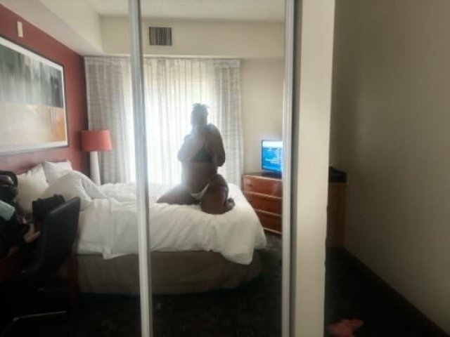 Texas Best Travel Companion💕Ebony Goddess Limited Time💋A nut a Day keeps the Stress Away⭐⭐⭐⭐⭐ - 1
