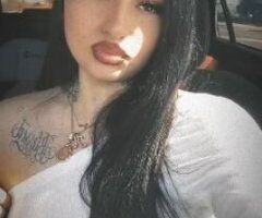 Bakersfield escorts - petite and a sweet😽 wet and exotic💦 🥰💕 💕 OUTCALLS and INCALLS🫶🏽 cum play with me💕