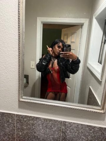 sweet & petite scorpio🥵 New In Town - 1