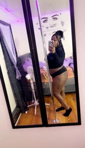 Let Me Be Your Secert 🫠🥰 - 1