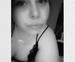 Duo $$ NOW 💋Pornstar QueenPetty IS HERE from Detroit AVAILABLE.. Duo partner New baddie Karissa. cum break us in RIGHT NOW on SPRINGDALE - Image 2