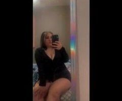 short cute latina - Image 3