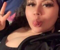 short cute latina - Image 4