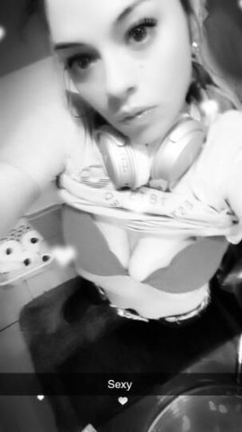 🌹💦💯 vakentines dsy specials qv 60 NUDES AND VIDEOS 4 DONATIONS🌹💯💯 SNAPCHAT ME dani560991🌹💦😗 - 1