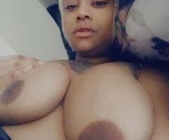 Big BOOTY🍑Big Titties Pretty ass Face👸And Pussy Dripping 💦 total package cum get you sum Pictures 100% 🔥😘video chat verification🧐 - Image 5