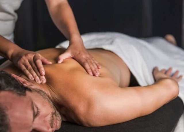massage / mutual touch - 1