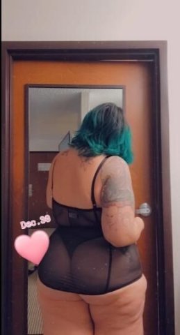 🔥🔥 Warm gushy PAWG pussy💦💦 cum here daddy 🍑🍑😜 - 1