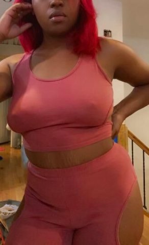 Ebony Beauty in Town! (OUTCALLS MATURE MEN ONLY) - 1