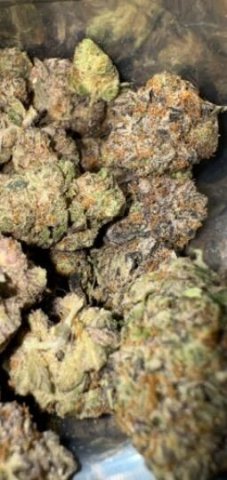 4/20 Shopping Center - 1