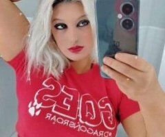 Hilton Head escorts - busty blonde on hilton head island
