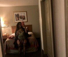 Seattle escorts - Car Date Available