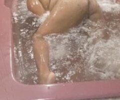 Dominican bbw wetness 💦🍑 - Image 6