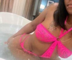 Kansas City escorts - Ur Favorite Girl Next Door!!!!!