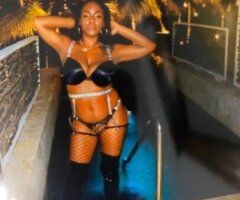 SEXY SIMONE - Image 6