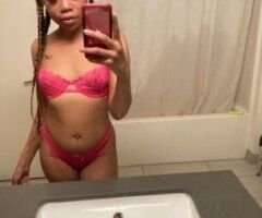 Long Beach escorts - CAR Specials! GoldenSkinBeaustyyy💕💦
